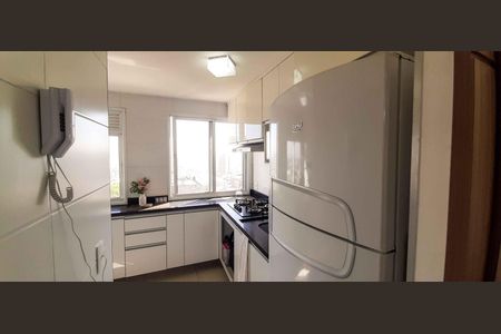 Apartamento à venda com 52m², 2 quartos e 1 vagaCozinha