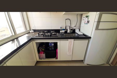 Apartamento à venda com 52m², 2 quartos e 1 vagaCozinha