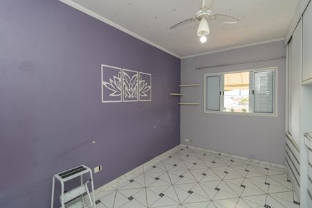 Casa à venda com 260m², 3 quartos e 3 vagasSuíte