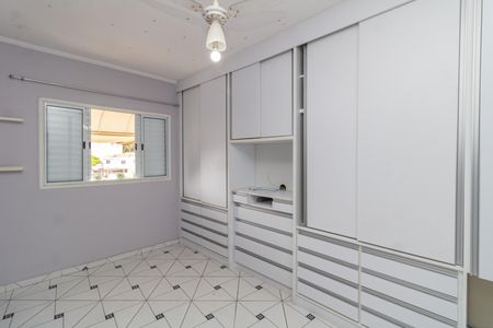 Casa à venda com 260m², 3 quartos e 3 vagasSuíte