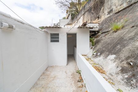 Casa à venda com 260m², 3 quartos e 3 vagasAndar superior - Quintal