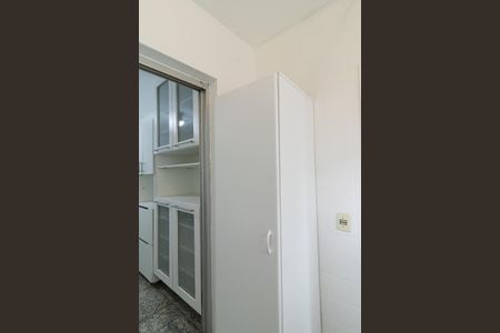 Apartamento para alugar com 98m², 2 quartos e 1 vagaÁrea de Serviço