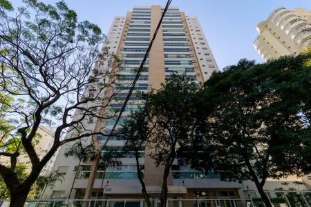 Apartamento à venda com 142m², 3 quartos e 3 vagasFachada