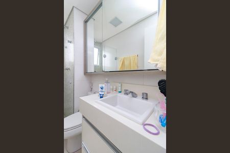 Apartamento à venda com 142m², 3 quartos e 3 vagasSuíte 2 - Banheiro