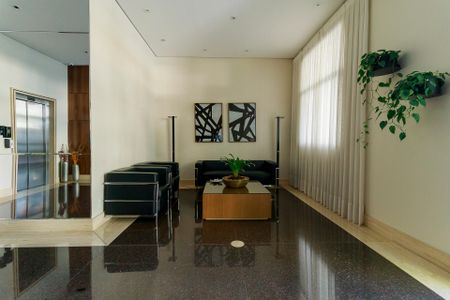 Apartamento à venda com 142m², 3 quartos e 3 vagasHall Social