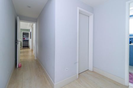 Apartamento à venda com 142m², 3 quartos e 3 vagasCorredor