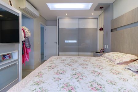 Apartamento à venda com 142m², 3 quartos e 3 vagasSuíte 2