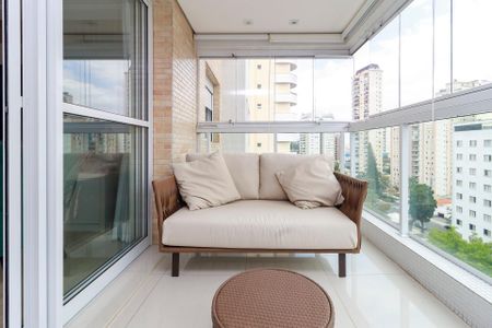 Apartamento à venda com 142m², 3 quartos e 3 vagasSala - Varanda