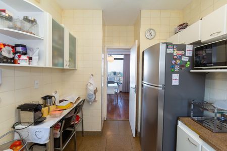 Apartamento à venda com 106m², 3 quartos e 2 vagas Apartamento à venda com 106m², 3 quartos e 2 vagasCozinha