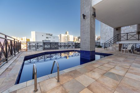 Apartamento à venda com 106m², 3 quartos e 2 vagas Apartamento à venda com 106m², 3 quartos e 2 vagasPiscina