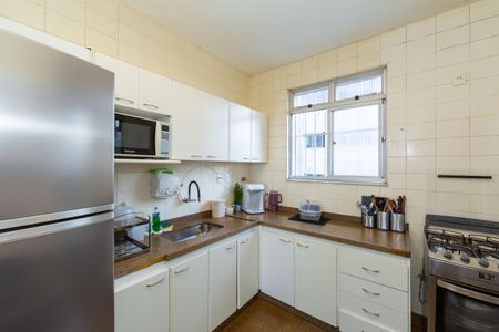 Apartamento à venda com 106m², 3 quartos e 2 vagas Apartamento à venda com 106m², 3 quartos e 2 vagasCozinha
