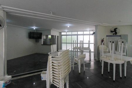 Apartamento à venda com 65m², 3 quartos e 1 vagaÁrea comum - Salão de festas