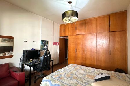 Apartamento à venda com 185m², 4 quartos e 1 vagaQuarto 2