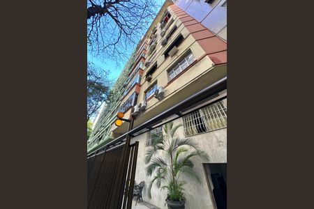 Apartamento à venda com 185m², 4 quartos e 1 vagaFachada