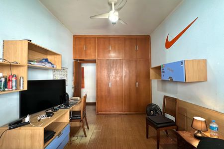 Apartamento à venda com 185m², 4 quartos e 1 vagaQuarto 2