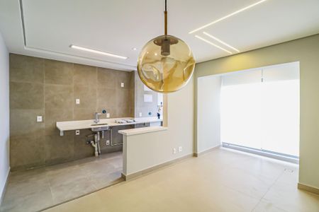 Sala de apartamento à venda com 2 quartos, 55m² em Vila Sonia, São Paulo