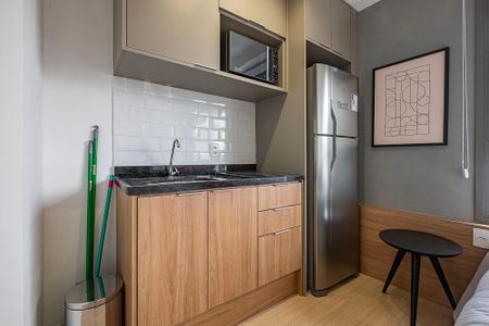 Studio de kitnet/studio para alugar com 1 quarto, 24m² em Pinheiros, São Paulo