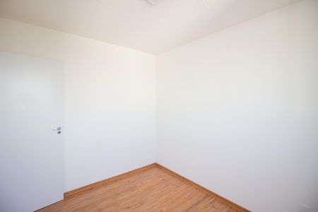 Quarto 1 de apartamento para alugar com 2 quartos, 46m² em Caiapos, Contagem