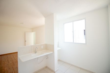 Apartamento para alugar com 46m², 2 quartos e 1 vagaCozinha e Área de Serviço