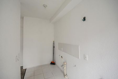 Apartamento à venda com 43m², 1 quarto e sem vaga Apartamento à venda com 43m², 1 quarto e sem vagaCozinha e Área de Serviço