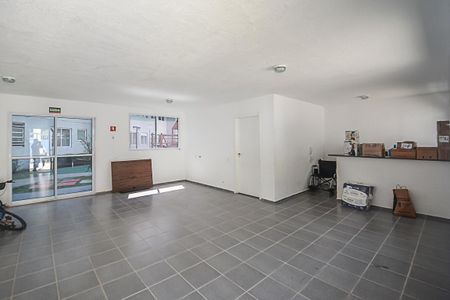 Apartamento à venda com 43m², 1 quarto e sem vaga Apartamento à venda com 43m², 1 quarto e sem vagaÁrea comum - Salão de festas
