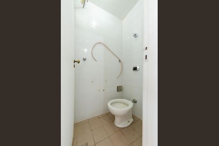 Apartamento para alugar com 130m², 4 quartos e 2 vagasBanheiro de serviço