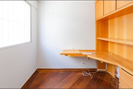 Apartamento para alugar com 130m², 4 quartos e 2 vagasQuarto 2