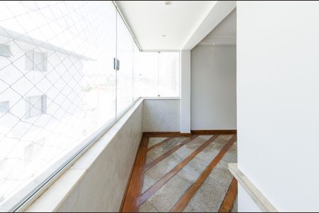 Sala de apartamento para alugar com 4 quartos, 130m² em Luxemburgo, Belo Horizonte
