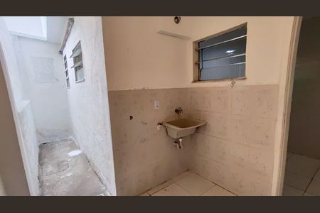 Casa para alugar com 85m², 3 quartos e 2 vagas Casa para alugar com 85m², 3 quartos e 2 vagasÁrea de Serviço