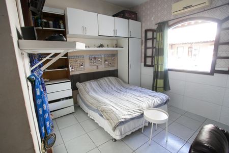 Casa à venda com 219m², 4 quartos e 2 vagas Suíte 1