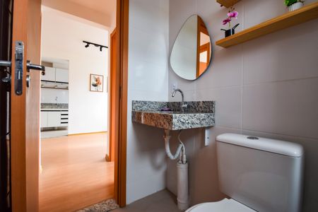 Apartamento à venda com 46m², 2 quartos e 1 vaga Apartamento à venda com 46m², 2 quartos e 1 vagaBanheiro