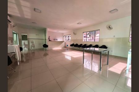 Apartamento à venda com 46m², 2 quartos e 1 vaga Apartamento à venda com 46m², 2 quartos e 1 vagaÁrea comum - Salão de festas