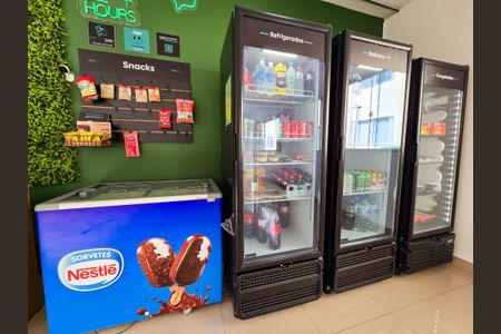 Apartamento à venda com 46m², 2 quartos e 1 vaga Apartamento à venda com 46m², 2 quartos e 1 vagaMercadinho