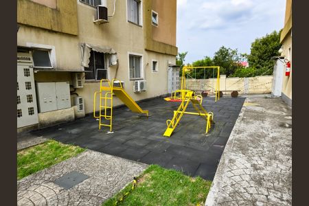 Apartamento à venda com 46m², 2 quartos e 1 vaga Apartamento à venda com 46m², 2 quartos e 1 vagaÁrea comum - Playground