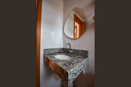 Apartamento à venda com 46m², 2 quartos e 1 vaga Apartamento à venda com 46m², 2 quartos e 1 vagaBanheiro