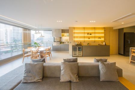 Sala de apartamento à venda com 3 quartos, 197m² em Jardim das Acacias, São Paulo