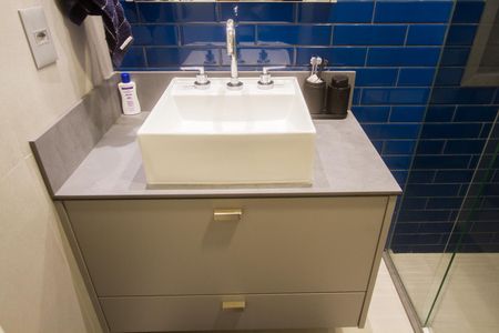 Apartamento à venda com 197m², 3 quartos e 3 vagasBanheiro da Suíte 2