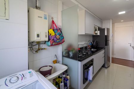 Apartamento à venda com 65m², 2 quartos e 1 vagaÁrea de Serviço