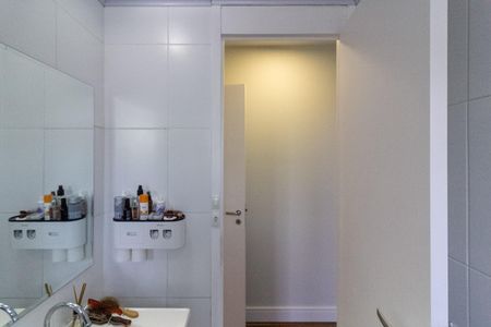 Apartamento à venda com 65m², 2 quartos e 1 vagaBanheiro da Suíte