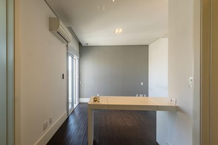 Apartamento à venda com 120m², 2 quartos e 3 vagasSuíte 2