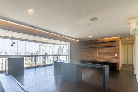 Apartamento à venda com 120m², 2 quartos e 3 vagasSala 1