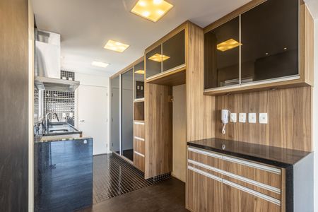 Apartamento à venda com 120m², 2 quartos e 3 vagasCozinha