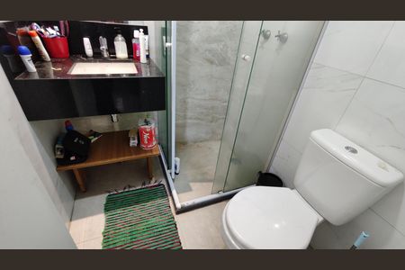 Apartamento à venda com 63m², 2 quartos e 1 vaga Apartamento à venda com 63m², 2 quartos e 1 vagaBanheiro