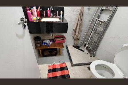 Apartamento à venda com 63m², 2 quartos e 1 vaga Apartamento à venda com 63m², 2 quartos e 1 vagaBanheiro da Suíte