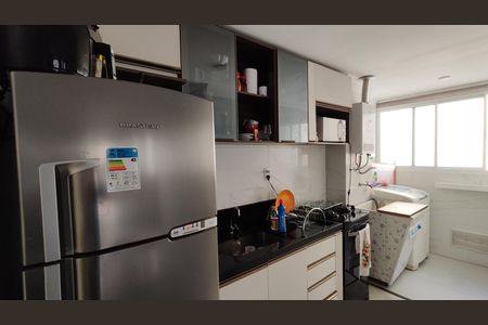 Apartamento à venda com 63m², 2 quartos e 1 vaga Apartamento à venda com 63m², 2 quartos e 1 vagaCozinha
