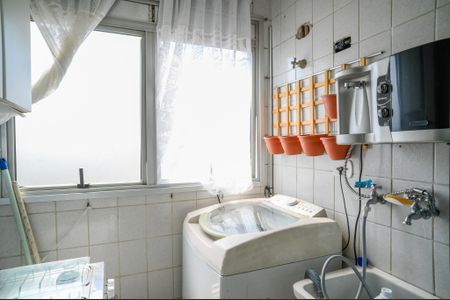 Apartamento à venda com 69m², 3 quartos e 1 vagaÁrea de Serviço