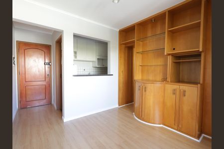 Sala de apartamento para alugar com 1 quarto, 34m² em Vila Suzana, São Paulo