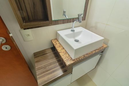 Apartamento à venda com 84m², 3 quartos e 1 vaga Apartamento à venda com 84m², 3 quartos e 1 vagaBanheiro da Suíte