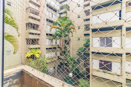 Apartamento à venda com 84m², 3 quartos e 1 vaga Apartamento à venda com 84m², 3 quartos e 1 vagaSuíte