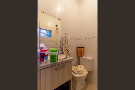 Casa à venda com 250m², 4 quartos e 1 vaga Casa à venda com 250m², 4 quartos e 1 vagaCasa 2 - Banheiro da Suíte